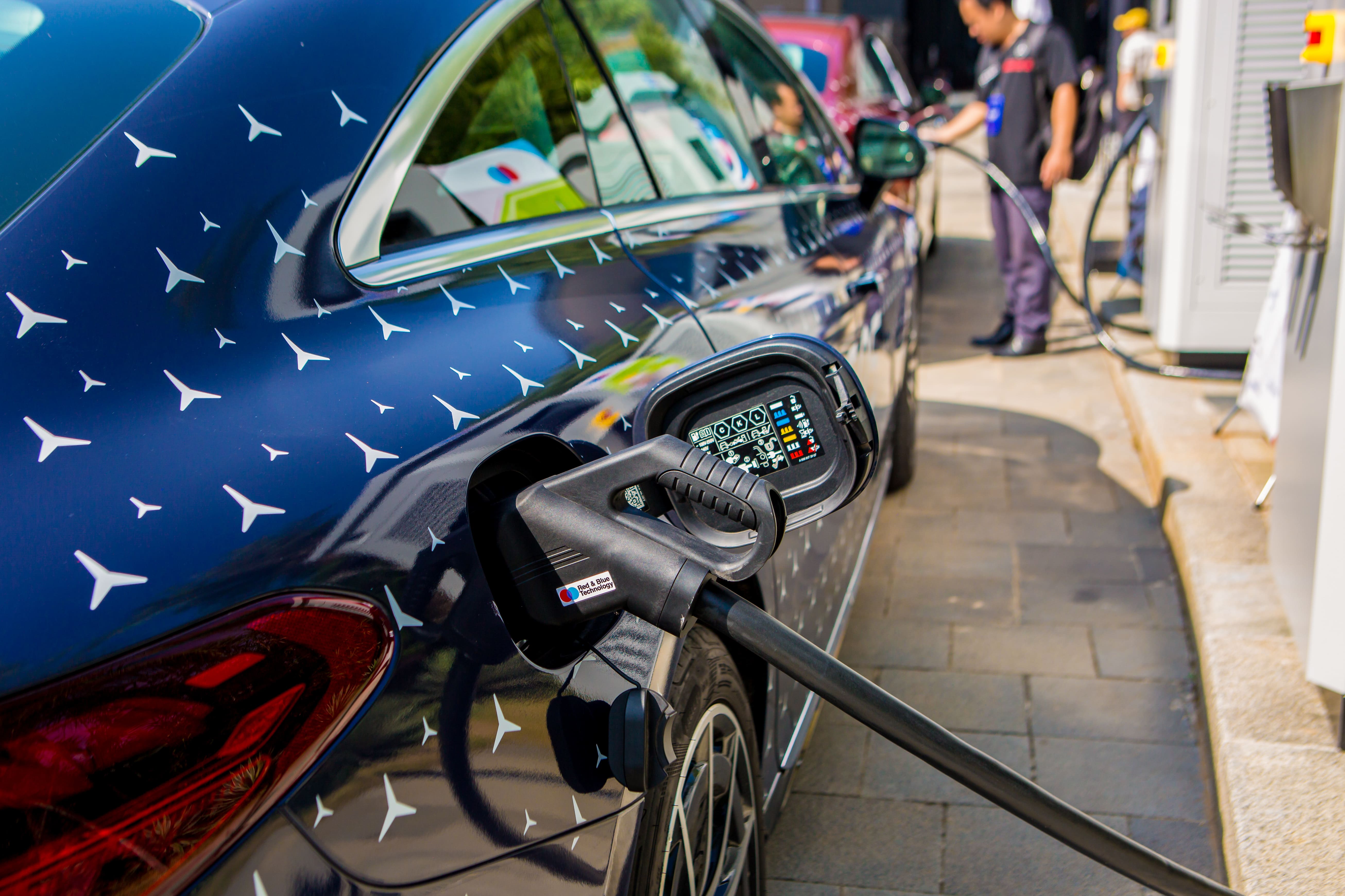 Introducing the details of charging for electric cars, the structure and operating principles of charging